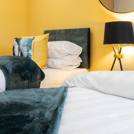 Central Royale - Rose Platinum Properties Leeds  Extérieur photo